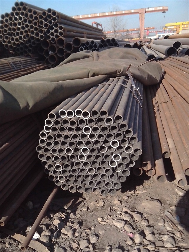 阜新小口径精密无缝钢管