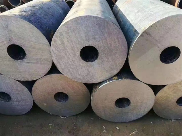 阜新35crmo厚壁无缝钢管