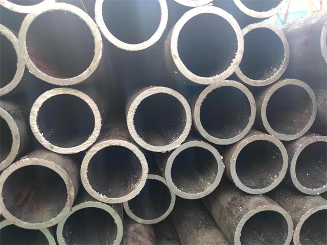 阜新10#结构用无缝钢管