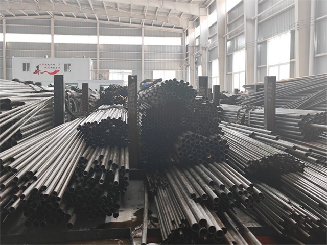 阜新精密无缝钢管切割厂家