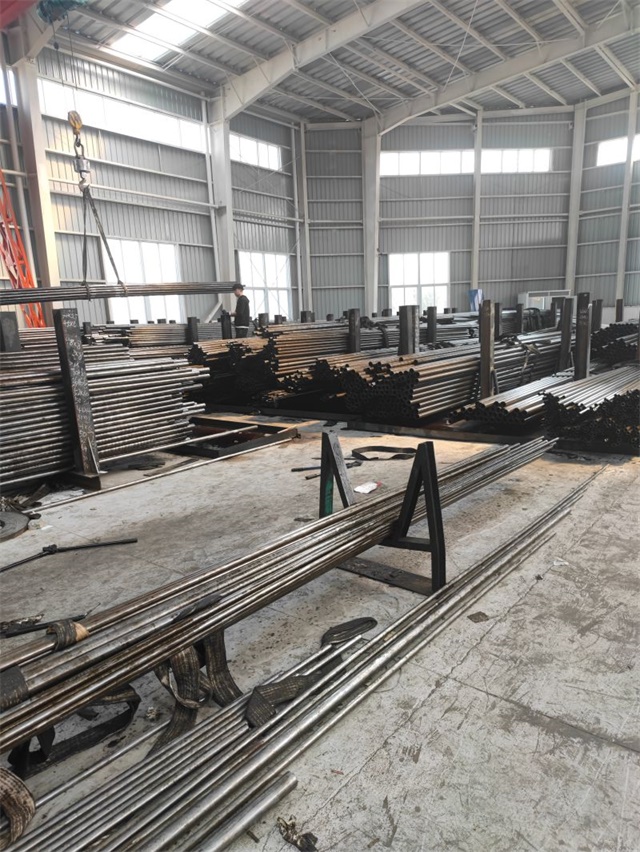 阜新小口径精密光亮无缝钢管